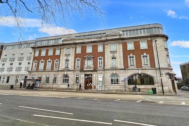 Thumbnail Flat for sale in Romford Road, London