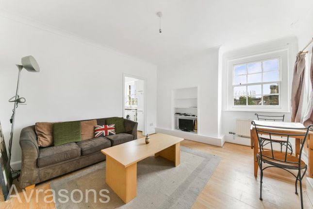 Flat to rent in Sancroft Street, London