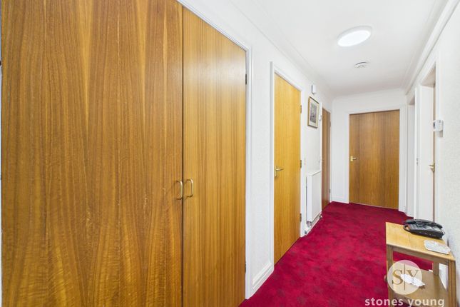 38 Kemp Court Whalley New Road, Blackburn photo 2