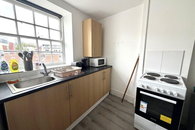 Flat 3, 50, Picton Street, Bristol photo 3