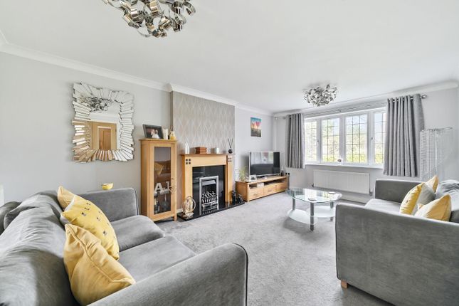 77, Pine Road, Chandlers Ford photo 2