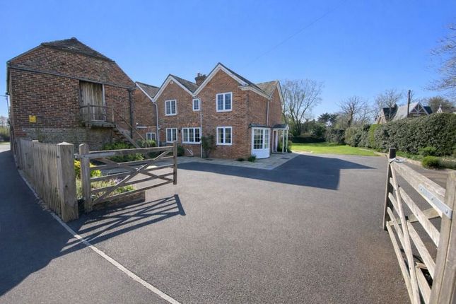 5-bed house on Ersham Farmhouse, Coach Barn Lane, Hailsham, £395,000