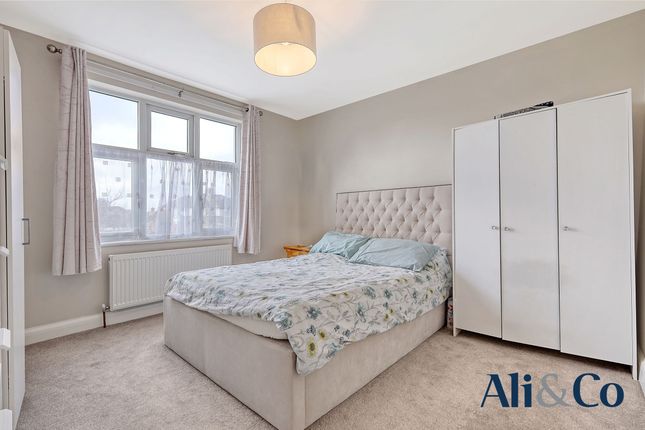 Semi-detached house for sale in Nutberry Avenue, Grays