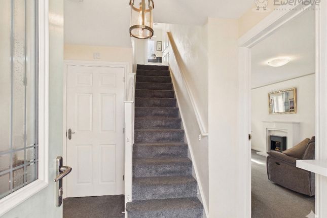5, Sycamore Drive, South Molton photo 2