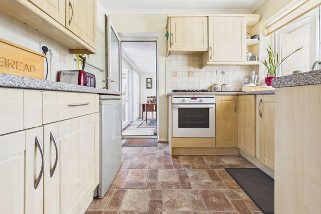 42, Lancaster Drive, Lydney photo 4