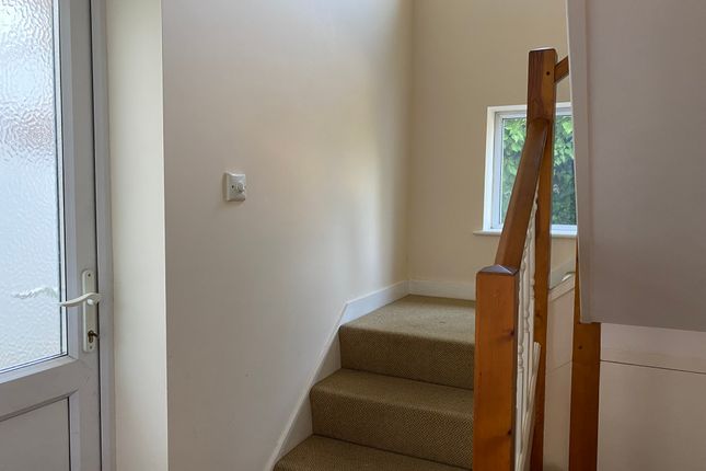 Flat B, Cann House, 4, Cann Street, Somerset photo 2