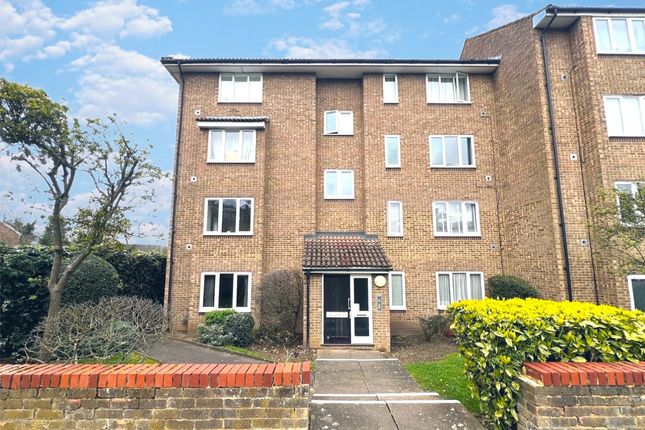 Studio for sale in Westmoreland Drive, Sutton