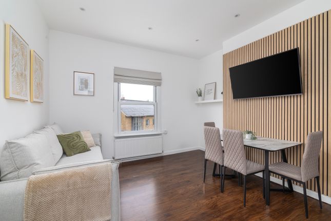 4, croxley road, London photo 2