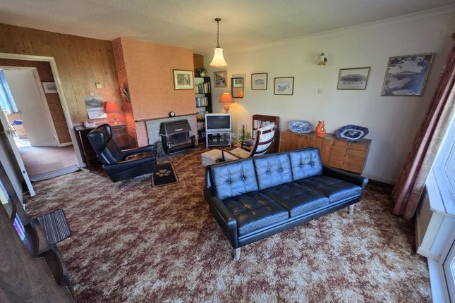 4, Glanmoor, Abergavenny photo 2