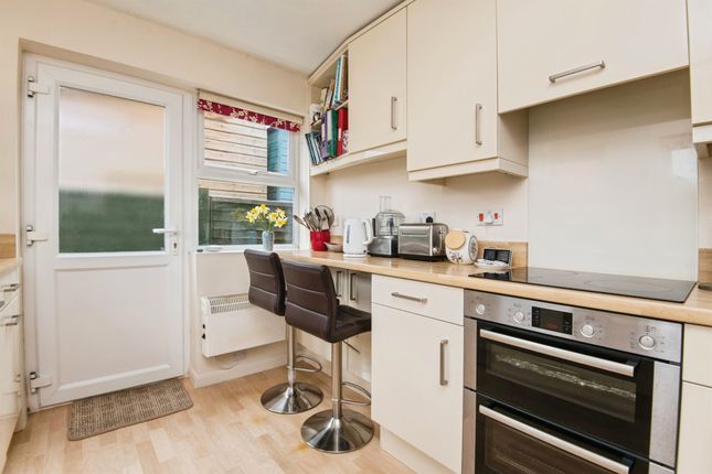 16, Spencer Drive, Tiverton photo 2