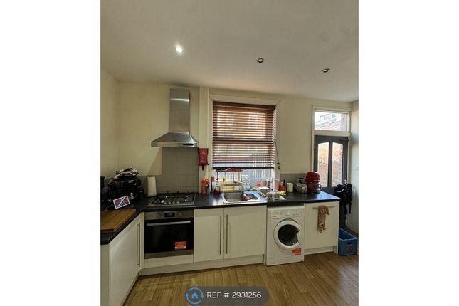 Salisbury Avenue, Leeds photo 3
