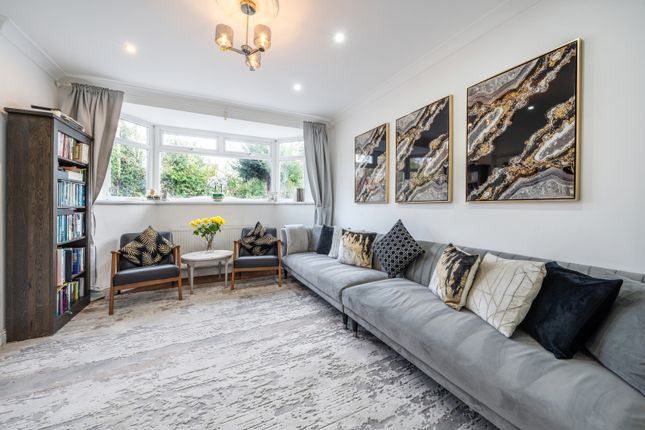 10, Mansion Lane, Buckinghamshire photo 2