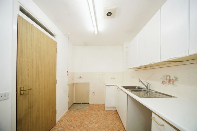 Flat for sale in Albion Street, Dunstable