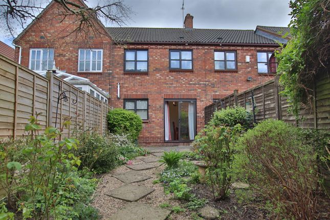 55, Graylag Crescent, Tewkesbury photo 3