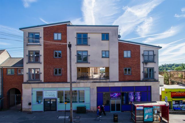 Thumbnail Flat for sale in Westgate, Wakefield
