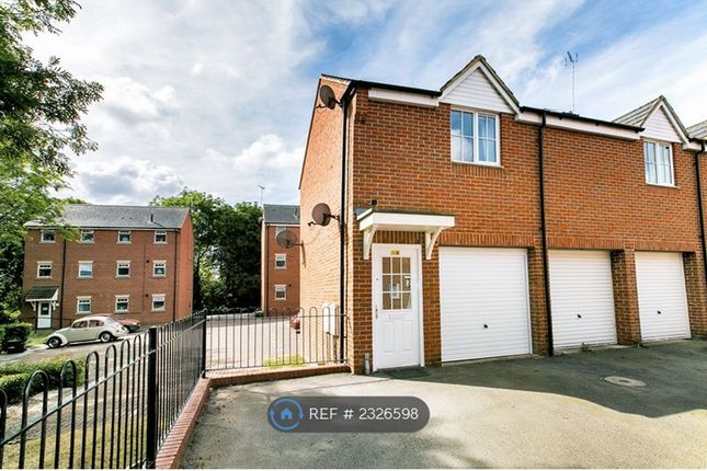 -	Quiet Cul-De-Sac Within Private Development