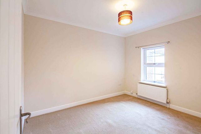 3a Sloane Close, Goring on Thames photo 4