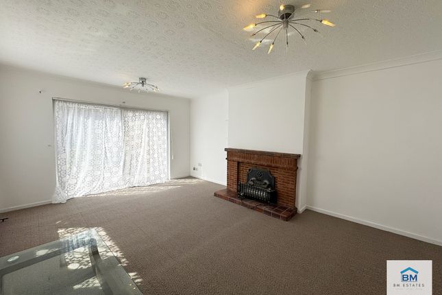 158, Downing Drive, Leicester photo 3
