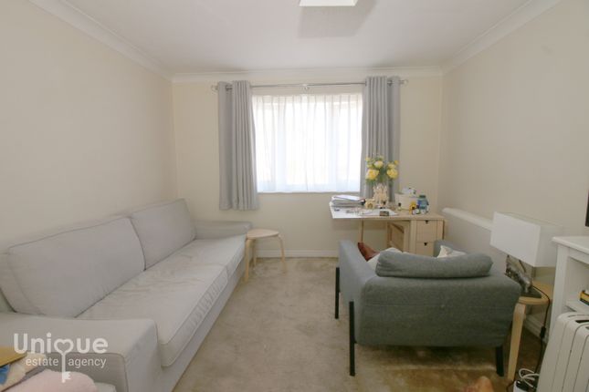 Flat for sale in Hamilton Court, Hornby Road, Blackpool, Lancashire