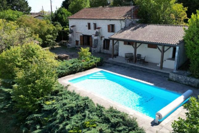 Property for sale in Loubes-Bernac, Aquitaine, 47120, France