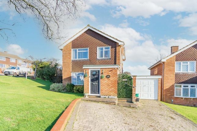 Thumbnail Detached house for sale in South View, Downley, High Wycombe
