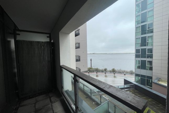 18,30,42,43 & 58 Duncansby House, Ferry Court, Cardiff photo 3