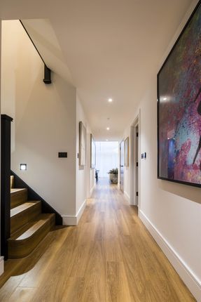 Flat to rent in Baltimore Wharf, London