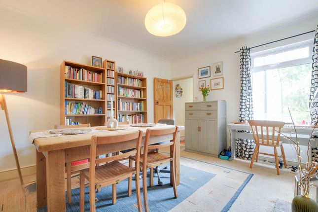 6 Leopold Road, Leicester photo 2