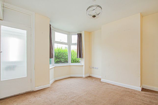 27, Jubilee Street, Irthlingborough photo 4