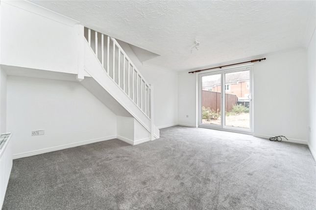 53, Morton Close, Cambridgeshire photo 4