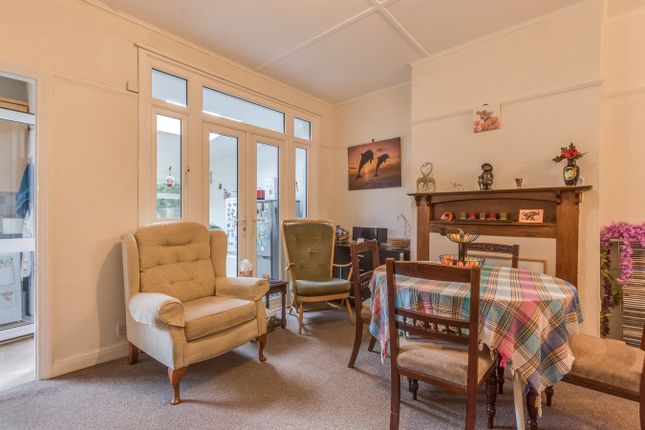 21, Abbey Hill Road, Sidcup photo 3