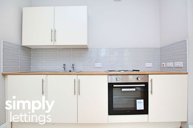 Flat 1,9, Norman Road, Hove photo 4