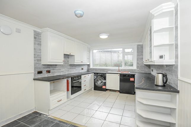 2, Dunmuir Road, Kirkcudbrightshire photo 2
