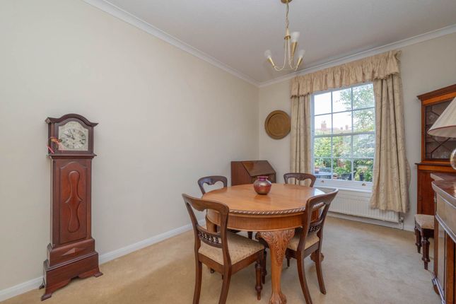 18, Abbots Place, Canterbury photo 4