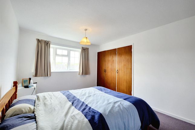 Town house for sale in Nairn Close, Arnold, Nottingham