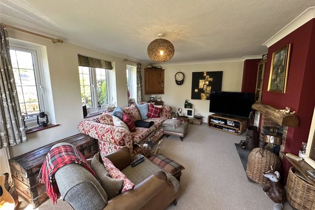 38, Setthorns Road, Lymington photo 3