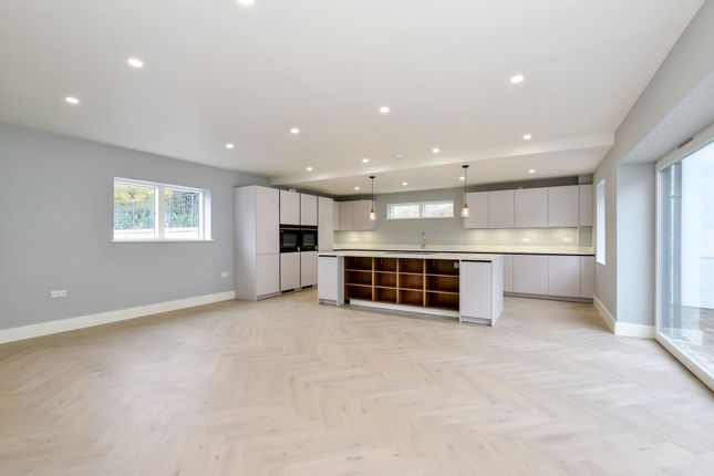 Plot 2, Three Acres, Toms Lane, Kings Langley photo 4