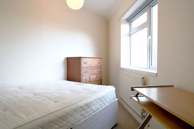 Room to rent in Ingham Drive, Brighton