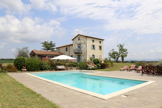 Villa for sale in Viterbo, Viterbo, Lazio