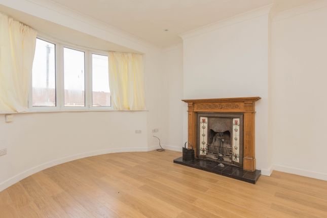 37, Windmill Road, Wellingborough photo 4