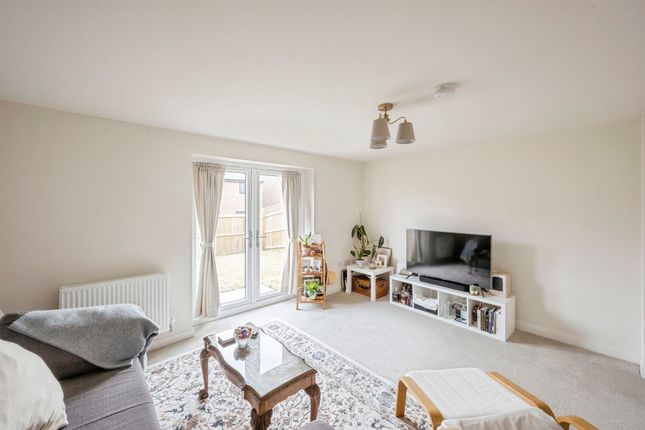 65, Bluebell Way, Rotherham photo 3