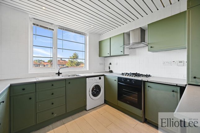 194 The Ridgeway, Harrow photo 4