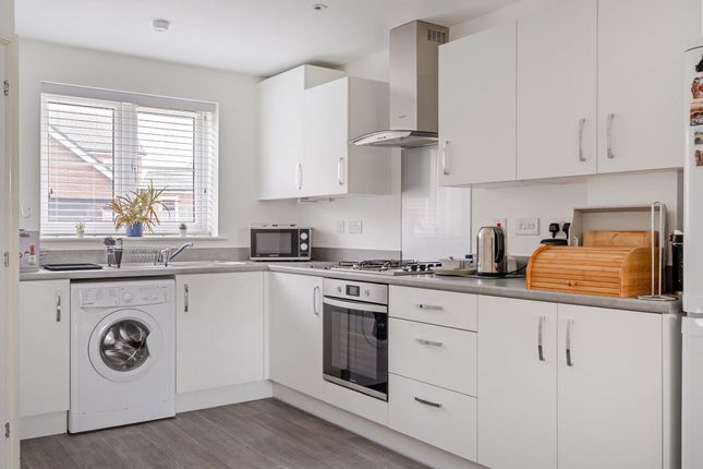 11, Elizabeth Drive, Nottingham photo 4