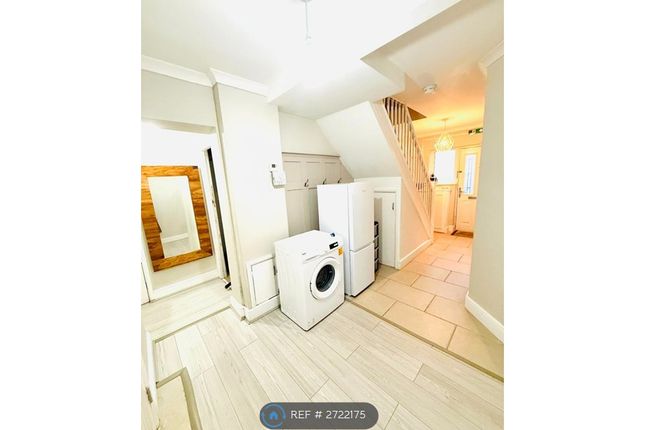 Hallway, Washing Machine, Fridge Freezer.