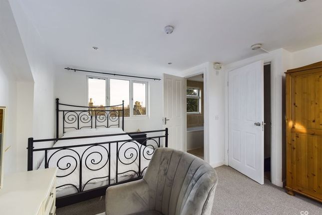 End terrace house to rent in Bolsover Road, Hove