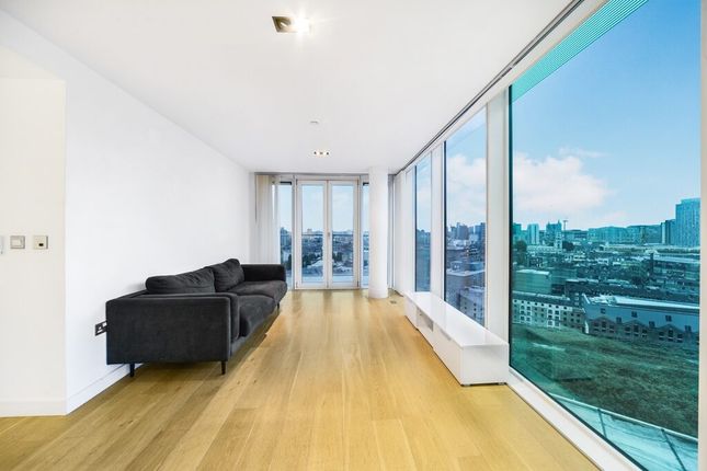 Flat to rent in Avantgarde Place, London