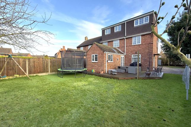 12, Keel Drive, Bottesford photo 4