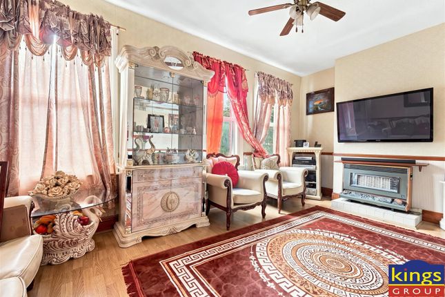 74, Bloxhall Road, London photo 3