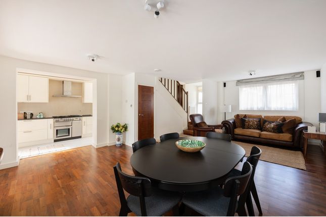 14d, Avenue Road, London photo 2