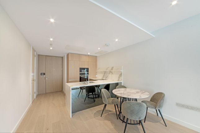 10, Park Drive, London photo 2